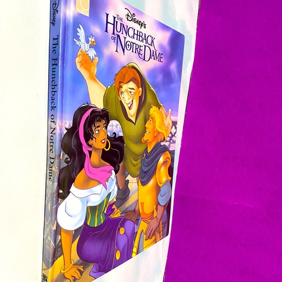DISNEY’S NWT VINTAGE 1996 THE HUNCHBACK OF NOTRE DAME HARDCOVER BOOK 96 PAGES - Picture 13 of 14